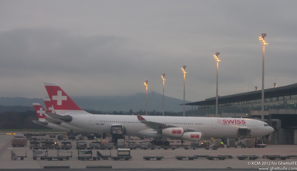 Swiss International Airlines A340-300 at Zurich Airport - Image GhettoIFE 